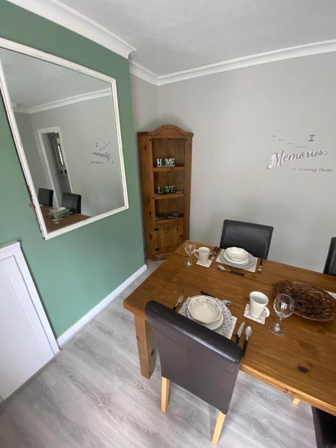 Mairead - Cosy Property In Gaeltacht Quarter Belfast Luaran gambar